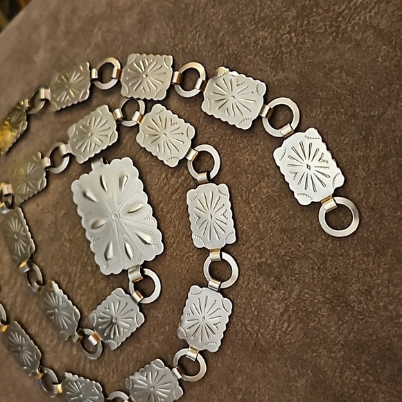 VTG Cowboy Core Southwestern Etched Concho Metal Chain Belt - Picture 7 of 10